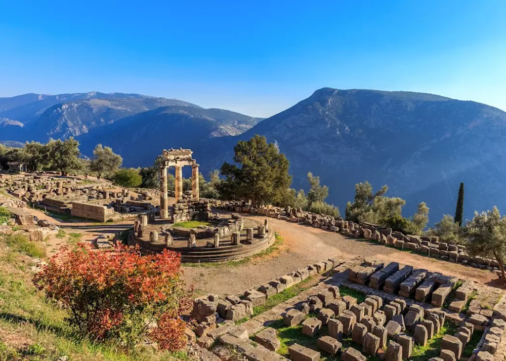 Delphi & Arachova